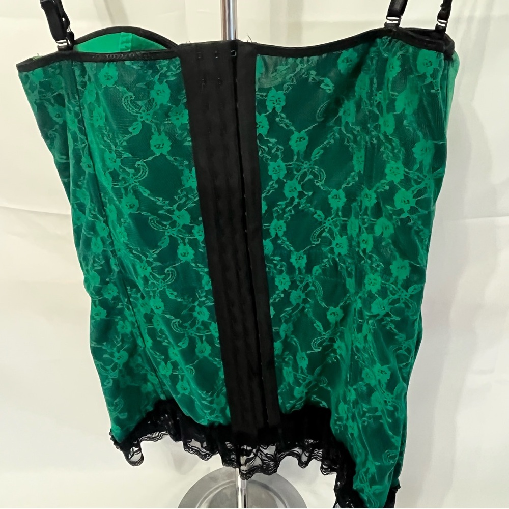 NWT Just Sexy Green and Black Lace Bustier - Picture 3 of 15